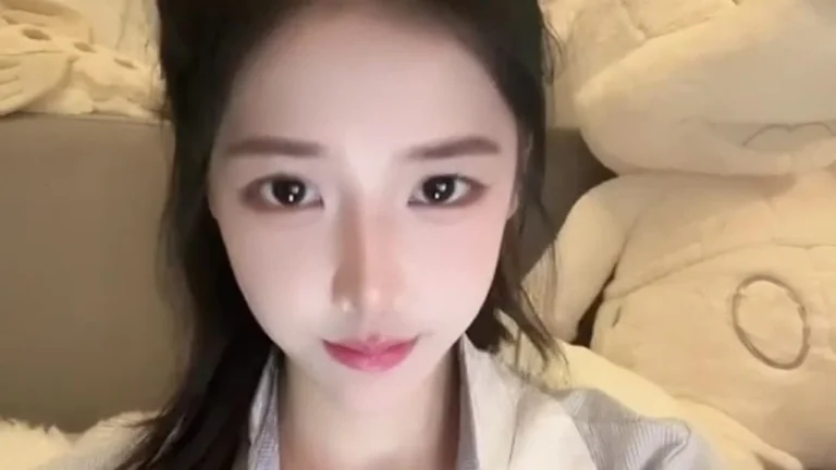 慢万拍小姐in 2025-06-24 13-45-27 缩略图