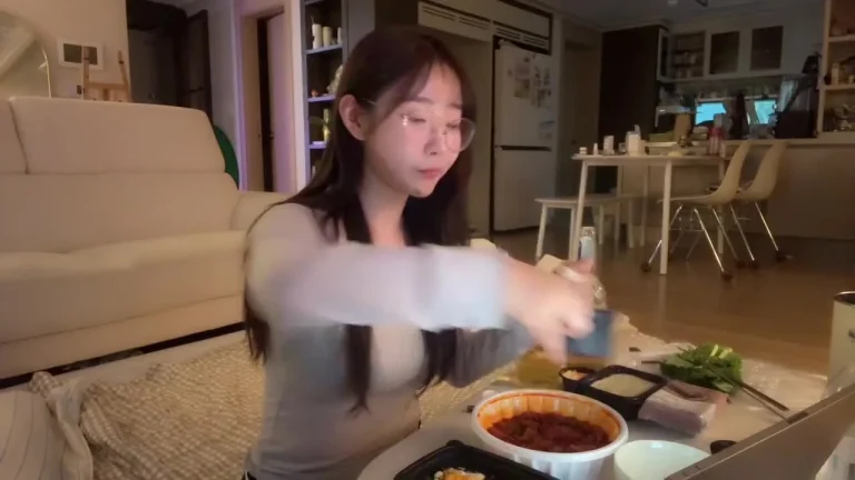 白鸽1004ysus 2025-07-13 18-13-46 000 缩略图