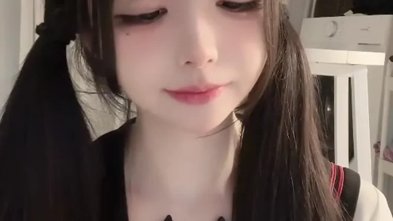 抱抱苗 2025-07-01 21-17-49 缩略图