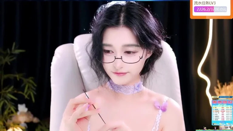 晓月月 2025-04-28 22-32-44 缩略图