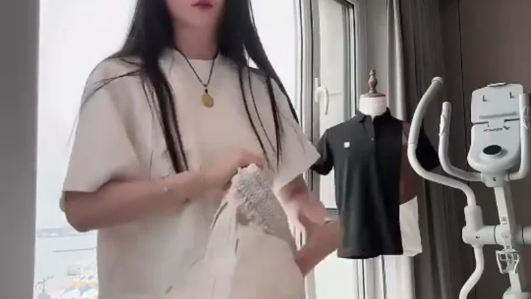 空姐秋雅 2025-05-02 07-38-44 缩略图