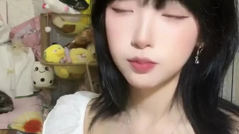 阿艺呀嘿 2025-07-07 21-31-07 缩略图