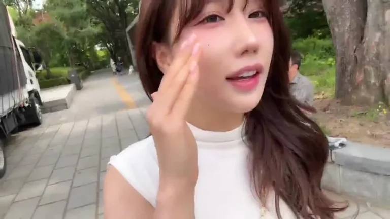雷颖eunyoung1238 2025-05-31 09-18-06 000 缩略图
