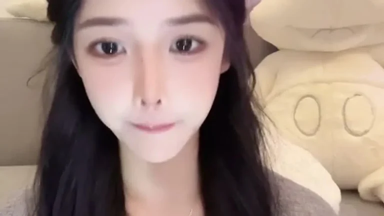 慢万拍小姐in 2025-07-09 13-31-11 缩略图