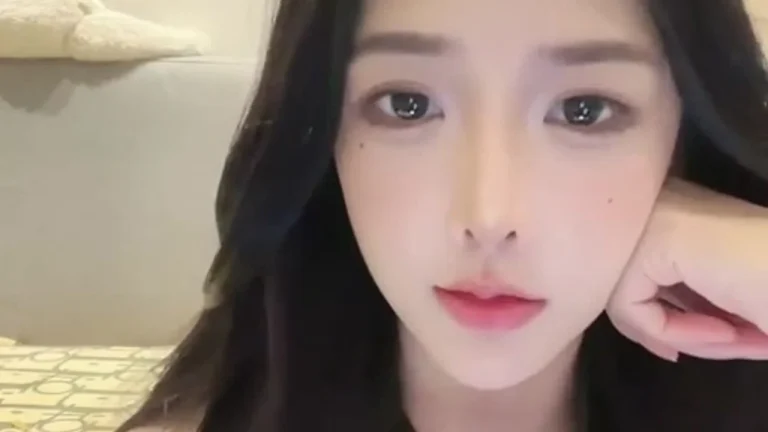 慢万拍小姐in 2025-04-28 21-15-51 缩略图