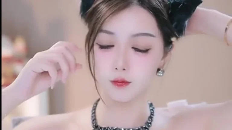 萌粒萌 2025-05-28 01-00-42 缩略图