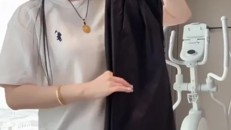 空姐秋雅 2025-05-20 12-06-57 缩略图