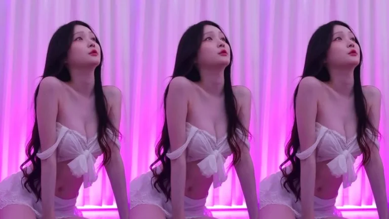 美优daphnerin 2025-07-09 01-34-40 009 缩略图