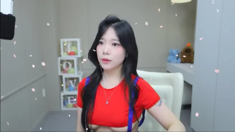 河妍英twinhayoung 2025-05-18 08-05-26 003 缩略图