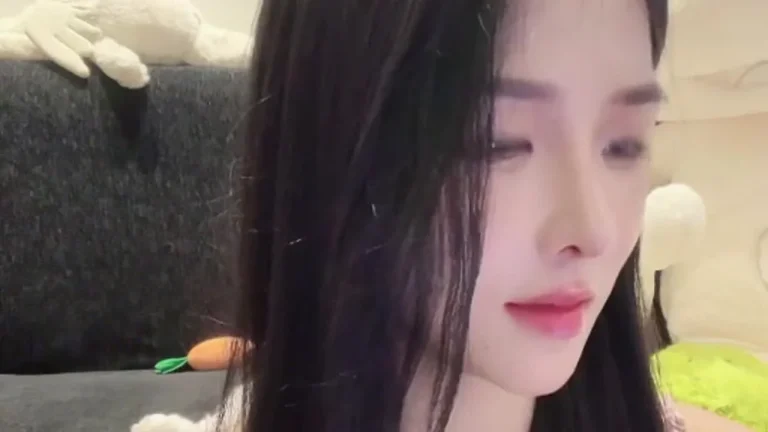 慢万拍小姐in 2025-05-07 17-03-02 缩略图