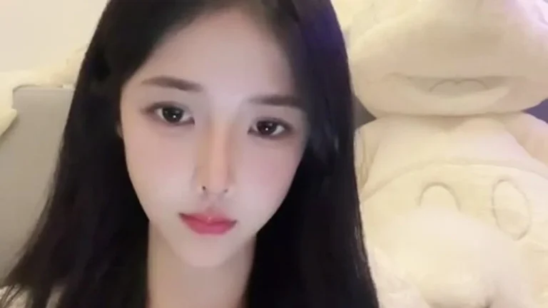 慢万拍小姐in 2025-06-10 16-43-38 缩略图