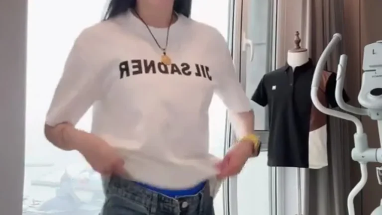 空姐秋雅 2025-05-09 07-50-39 缩略图