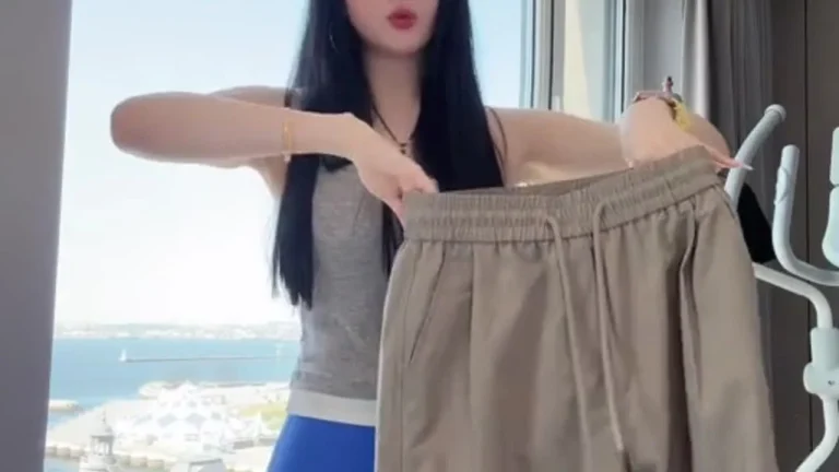 空姐秋雅 2025-06-03 08-31-57 缩略图