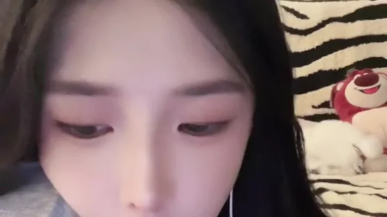 慢万拍小姐in 2025-06-02 17-24-55 缩略图