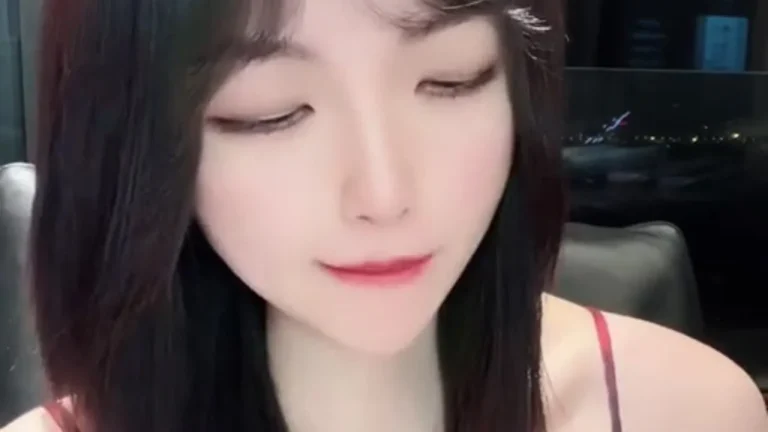 冰冰 2025-05-23 21-55-49 缩略图