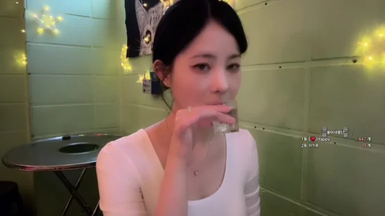 允儿100s900 2025-07-03 01-04-57 000 缩略图